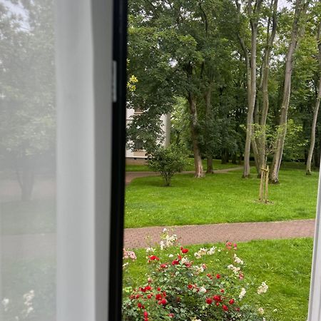 Une Chambre Chez l'Habitant Ablon-sur-Seine Esterno foto