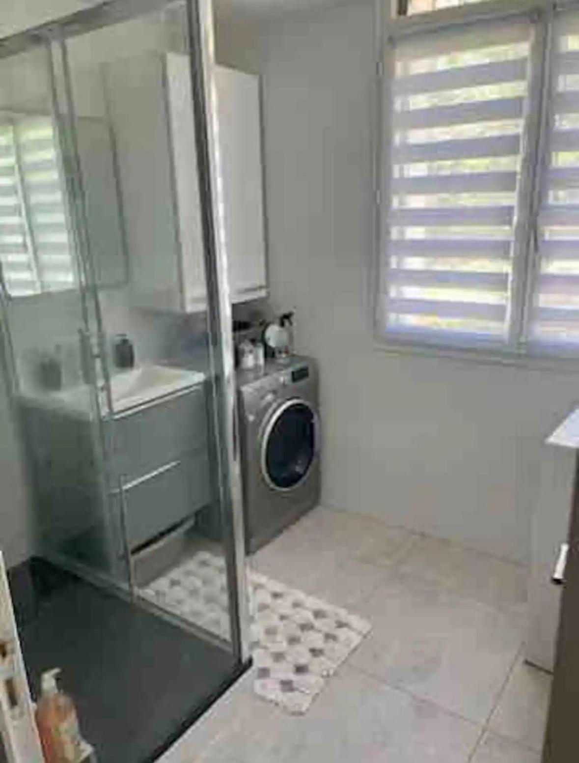 Une Chambre Chez l'Habitant Ablon-sur-Seine Esterno foto